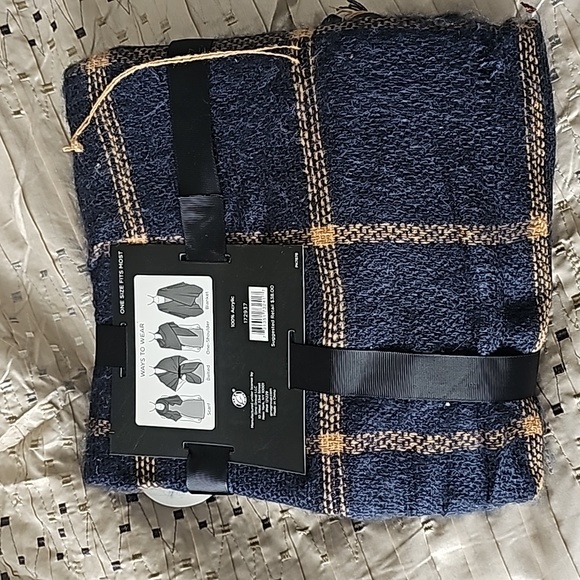 NWT Rampage wrap - Picture 2 of 2